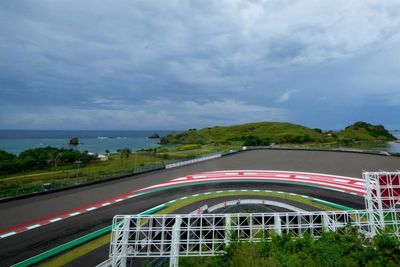 Sandiaga Uno Pastikan Sirkuit Mandalika Siap Gelar WSBK 2022