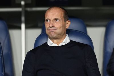 Juventus Terpuruk, Allegri Ngotot Gak Mau Mundur dari Kursi Pelatih