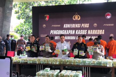 Polri Temukan 21 Kg Sabu di Kapal yang Berlayar, Kaptennya Ceburkan Diri hingga Tewas