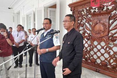 Diundang ke Balai Kota, Kasetpres Heru Cerita Dibelikan Sepatu oleh Anies untuk Pelantikan