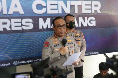Bareskrim Polri Tangkap Bambang Tri Mulyono, si Penggugat Ijazah Presiden Jokowi