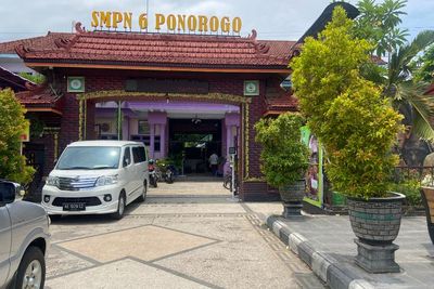Kacau! Sudah Ada Dana BOS, SMPN 6 Ponorogo Diduga Pungli Jutaan Rupiah ke Muridnya