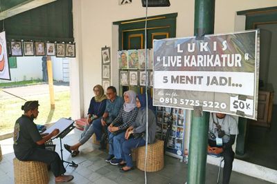 Cepat Banget! Hanya dalam 5 Menit, Wajah Orang Bisa Dipindahkan ke Selembar Kertas