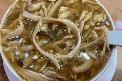 Sup Ular dari China, Makanan Ekstrem Musim Dingin yang Populer di Hong Kong