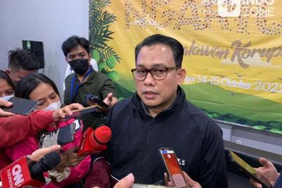 KPK Geledah Rumah Gubernur Papua Lukas Enembe