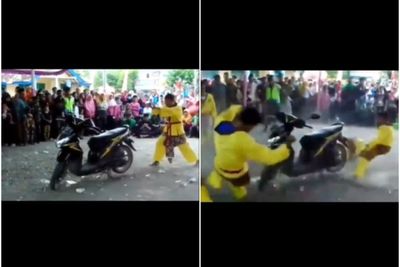 Viral Sepeda Motor Ditransfer Tenaga Dalam, Pesilat Gak Bisa Mendekat Sampai Terpental