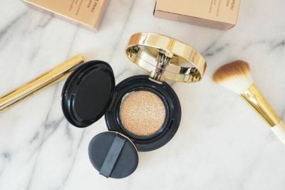 5 Rekomendasi Cushion untuk Kulit Kering, Seluruhnya Produk Lokal!