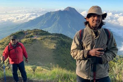 Mendaki Gunung Merbabu Harus Bawa Pulang Sampah, Jika Tidak Siap-siap Diganjar Hukuman!