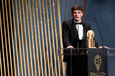 Gavi Raih Kopa Trophy 2022, Netizen: Pemain Titipan Gak Layak Menang!