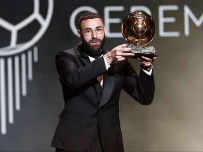 3 Pesepak Bola Muslim Peraih Ballon d Or, Siapa Saja Ya?