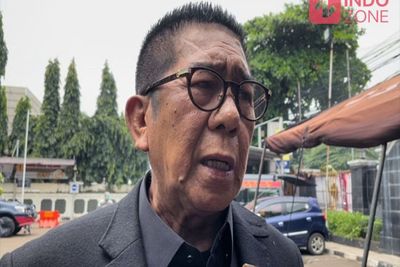 Irjen Teddy Minahasa Tunjuk Henry Yosodiningrat sebagai Pengacaranya