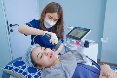 Wow! Nindy Ayunda Rogoh Kocek Rp100 Juta demi Wajah Kinclong