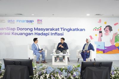 GoTo Financial Kolaborasi dengan OJK Edukasi Masyarakat Hadapi Inflasi dengan FinanSiap