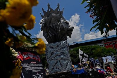 Presiden Jokowi: Stadion Kanjuruhan Akan Dirubuhkan