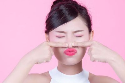 10 Cara Menghilangkan Blackhead di Dagu yang Mengganggu (Part 1)