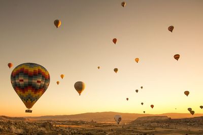 Balon Udara di Cappadocia Mendarat Terlalu Keras Karena Angin Kencang, Turis Spanyol Tewas