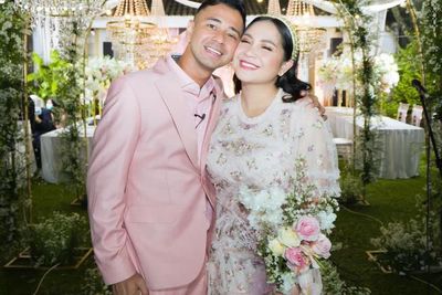 Raffi Ahmad dan Nagita Dapat Surprise Anniversary ke-8 dari Karyawan, Berasa Nikah Lagi