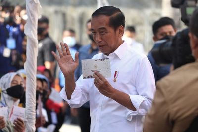 Presiden Jokowi Ingin Upacara HUT RI pada Agustus 2024 Digelar di Halaman Istana IKN