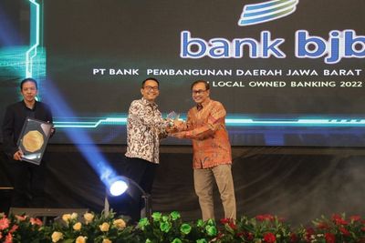 Bank BJB Raih Best Digital Leadership in Local Owned Banking 2022