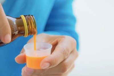 Gawat! Tiga Zat Kimia Berbahaya Ditemukan Pada Obat Sirup Anak
