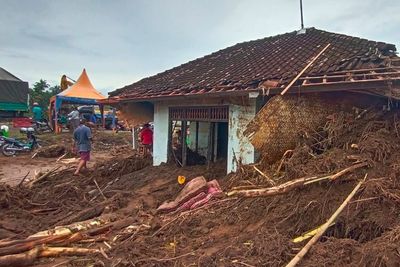 Enam Kabupaten di Bali Diterjang Banjir dan Tanah Longsor, Rp6 Miliar Seketika Melayang