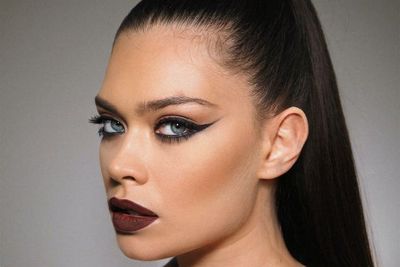 Gaya Rambut Ponytail Jadi Inpirasi Prosedur Facelift Terbaru?