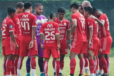 Liga 1 Masih Diskors, Begini Cara Thomas Doll Jaga Fisik Pemain Persija