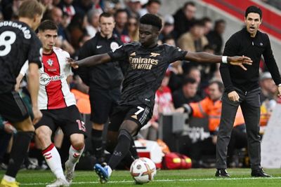 Hasil Liga Inggris: Arsenal Imbang Perdana, Tottenham Terpongkeng, Aston Villa Pesta Gol