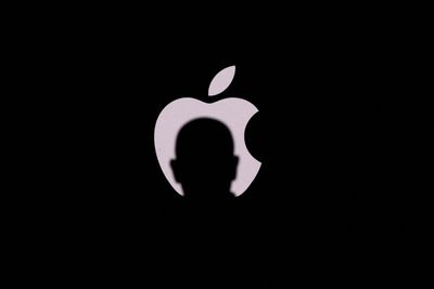 Evans Hankey, Sosok di Balik Desain iPhone Keluar dari Apple Setelah 3 Tahun Menjabat