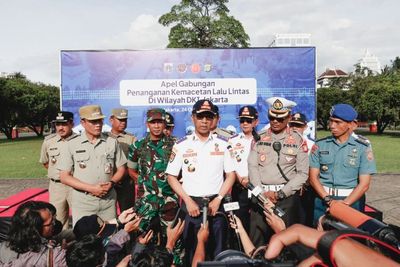 Pj Gubernur DKI Heru Sarankan Warga WFH Jika Ada Potensi Hujan Lebat