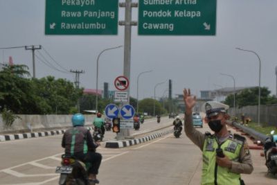 Meski Tilang Manual di Jakarta Dihapus, Polantas Tetap Ada di Jalan Raya