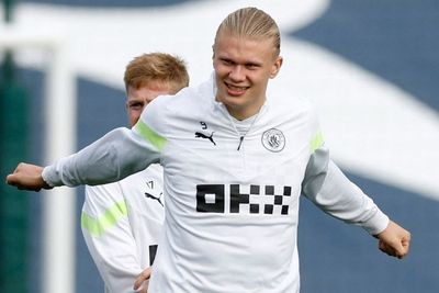 Waduh! Gak Cuman Haaland, Man United Juga Tolak Ide Rekrut 4 Penyerang Top Ini