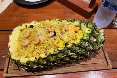 Yummy! Nasi Goreng Nanas ala Thailand Hadir di Makassar, Rasanya Asam Segar: Berani Coba?