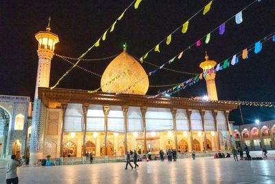 Serangan di Dekat Masjid Shah Cheragh, 15 Orang Tewas dan 40 Lainnya Terluka