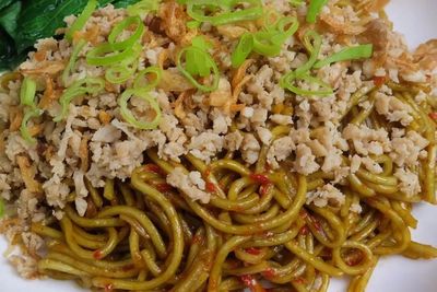 Resep Mie Gacoan ala Rumahan yang Pedasnya Enak, Simple!