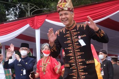 Soal Isu Presiden Jokowi jadi Ketum PDIP, Ganjar: Waspadai Penumpang Gelap dan Adu Domba