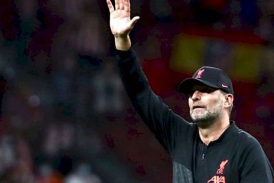 Viral Jurgen Klopp Terpeleset saat Liverpool Dilibas Leeds United