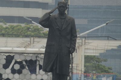 Tuai Kontroversi, Ini Makna Dibalik Posisi Hormat Patung Jenderal Sudirman di Jakarta!