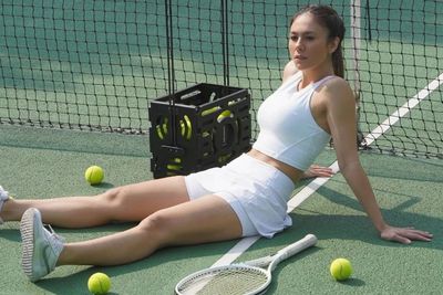 Gaya Wulan Guritno Main Tenis Bak Anak ABG Jadi Sorotan: Selalu Kayak Anak Muda