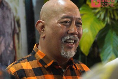 Indro Warkop Jadi Penderita Demensia di Film Yang Patah Tumbuh, Yang Hilang Berganti