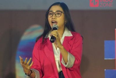 Tampil di YVM Semarang, Anifah Suryani Soroti Anak Muda yang Suka Nonton Bunda Corla