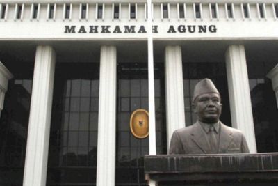 Geledah Ruang Kerja Sekretaris MA dan Dua Hakim Agung, KPK Sita Dokumen Putusan