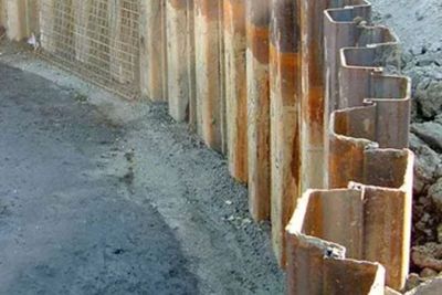Antisipasi Tanah Longsor, Suku Dinas SDA Jaksel Percepat Pembangunan Sheet Pile
