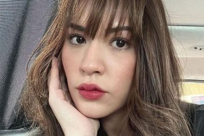 Gaya Raisa Pamer Selfie Poni Baru: Mirip Dakota Johnson