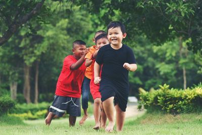 Jangan Dilarang! Psikolog Sebut Bermain Bisa Bantu Tumbuh Kembang Anak