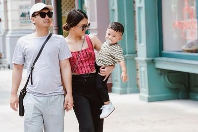 Raditya Dika dan Anissa Aziza Mikirin Liburan Usai Pandemi, Biar Gak Batal Pakai Trik Ini