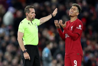 Garuk-garuk Kepala, Netizen Bingung Firmino Tak Masuk Skuad Brasil untuk Piala Dunia 2022