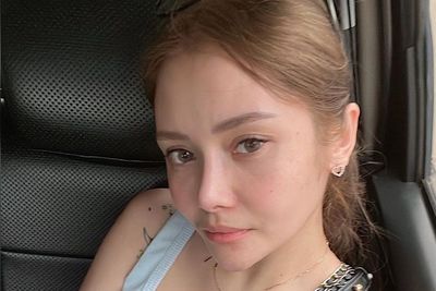 Mawar AFI Pamer Foto Seksi, Disebut Frustasi Cerai dari Steno: Pacar Saya Jauh Lebih Keren