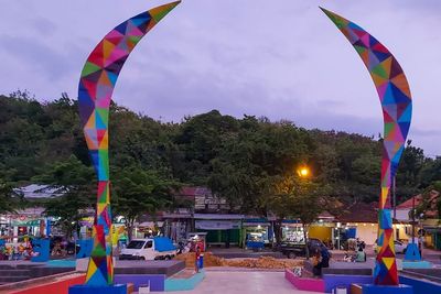 Taman Unik di Sampang Madura, Ada Patung Karapan Sapi hingga Celurit Raksasa