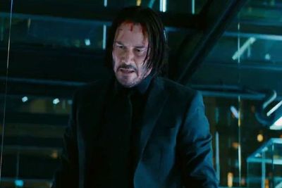 Keanu Reeves Adu Akting dengan Ana de Armas di Spin Off John Wick, Lagi Syuting di Praha